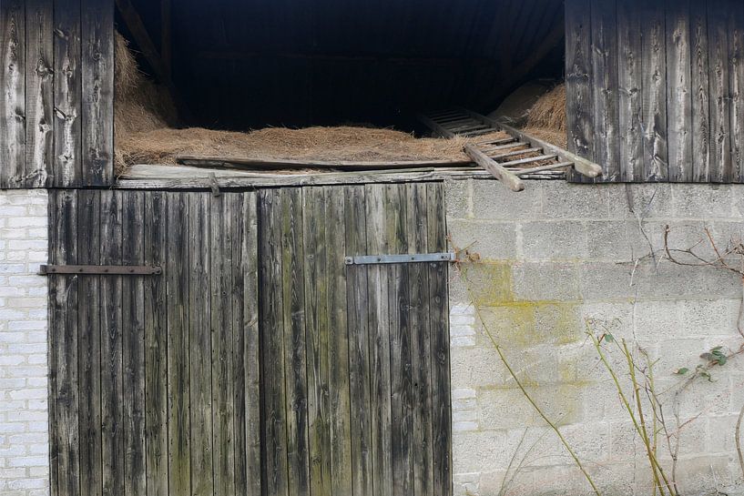 The hayloft. van JRobert Photography