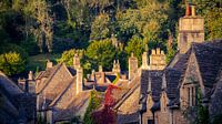De daken van Castle Combe van Robert Ruidl thumbnail