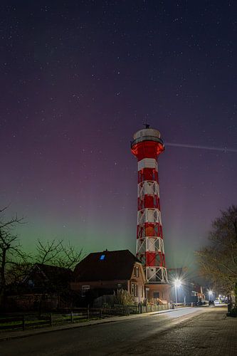 Himmelsfeuer: Het bovenste vuur Grünendeich in de dans van het noorderlicht