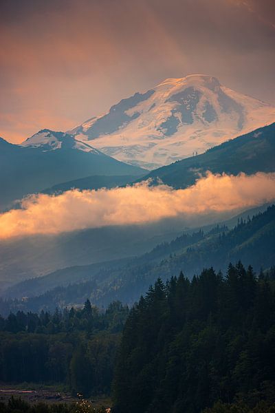 Zonsopkomst Mount Baker, Washington State, Verenigde Staten van Henk Meijer Photography