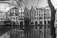 Oudegracht met de Gaardbrug in de winter in zwart-wit van André Blom Fotografie Utrecht thumbnail