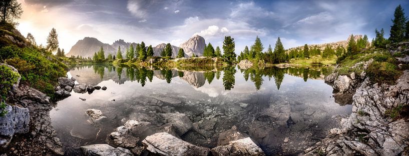 Mountain lake panorama with beautiful mountain landscape in the Alps by Voss photography