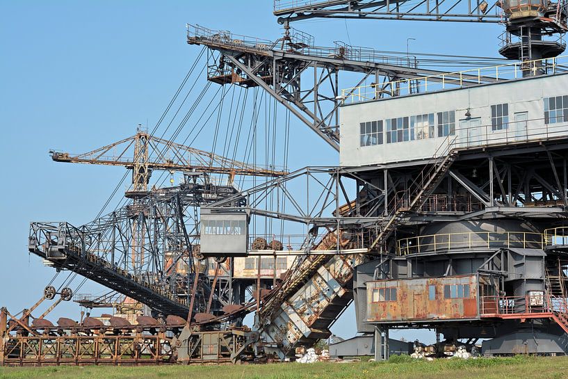 Ehemaliger Kohlebagger im früheren Tagebau Golpa-Nord bei Gräfenhainichen von Heiko Kueverling