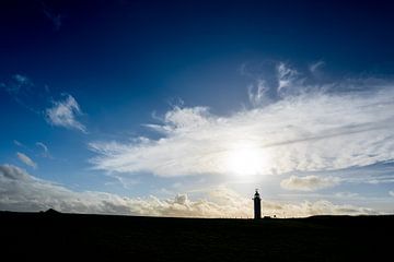 Silhouette eines Leuchtturms in Frankreich von Mickéle Godderis