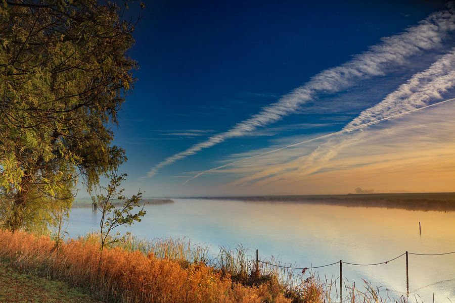 Mist  boven water (Reitdiep)