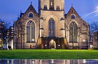 Die Laurenskirche an einem blauen Montag von Frans Blok Miniaturansicht