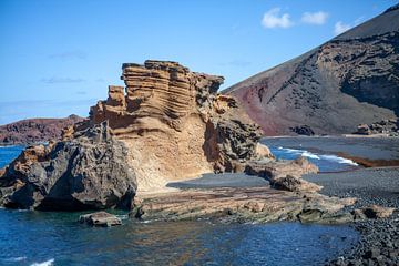 Lanzarote - Playa de Montaña Bermeja van t.ART