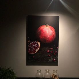 Kundenfoto: Stilleben mit Granatapfel l Lebensmittel-Fotografie von Lizzy Komen, auf leinwand