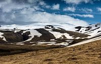De bergen van Zuid-IJsland I van Ronne Vinkx thumbnail