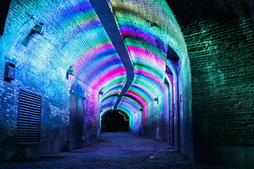 tunnel lumineux marché aux oies Utrecht par Ilya Korzelius