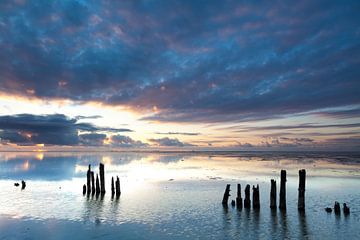 Sonnenuntergang auf dem Wattenmeer von Ron Buist