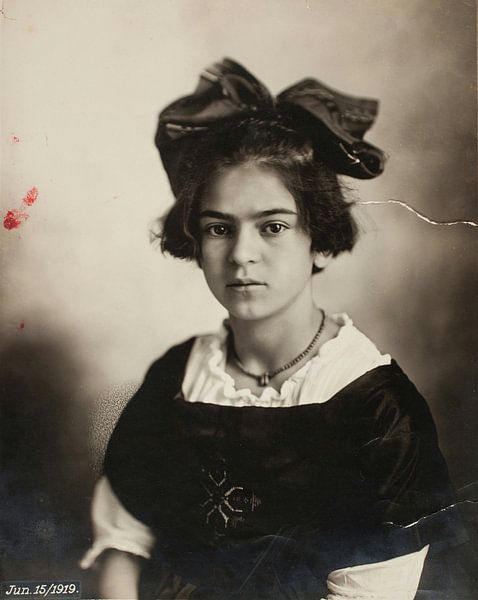 Guillermo Kahlo, Frida, 15 June 1919 by Atelier Liesjes