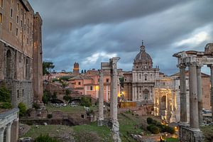 Rom - Forum Romanum am Abend