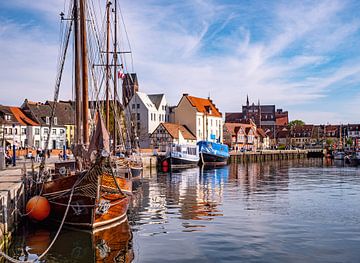 Oude haven van Wismar in Mecklenburg-Voor-Pommeren van Animaflora PicsStock