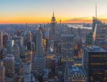 Skyline New York City - Empire State Building (USA) van Marcel Kerdijk