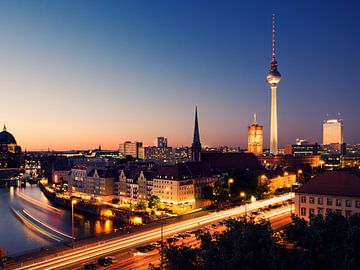 Berlijn - Skyline bij nacht van Alexander Voss