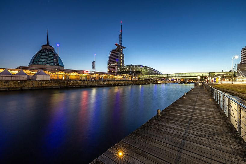 Bremerhaven Havenwelten zur blauen Stunde von Frank Herrmann