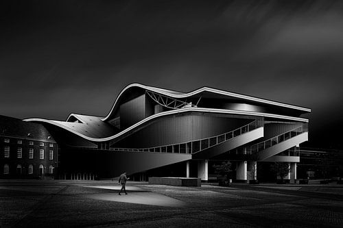 Theatergebouw in zwart wit