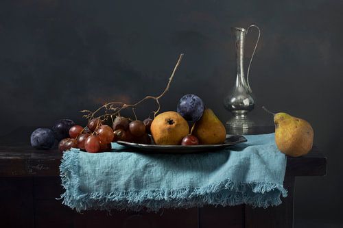 Still life 'Pears and plums