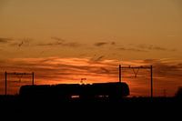 Train du coucher du soleil