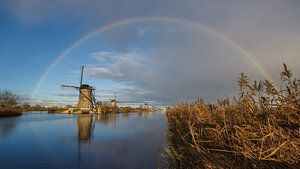 rainbow over Kinderdijk sur André Hamerpagt