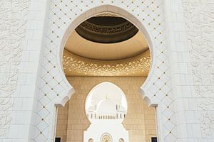 Entrée de la mosquée Grand Zayed sur Tijmen Hobbel