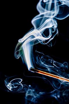 Dansende rook van Roland Brack