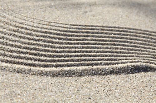 Linien im Sand
