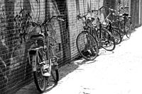 Cycling against a wall