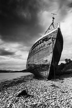 old wreck 2 van Vitya Crepeele