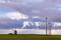 Old and new windmill by Peter Bolman thumbnail