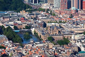 Luchtfoto Binnenhof Den Haag van Anton de Zeeuw