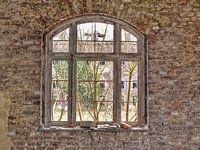 Look outside the windows!