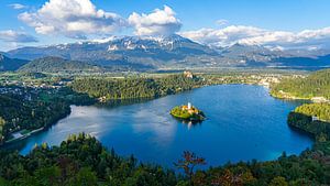 Le lac Bled depuis le point de vue (Slovénie)