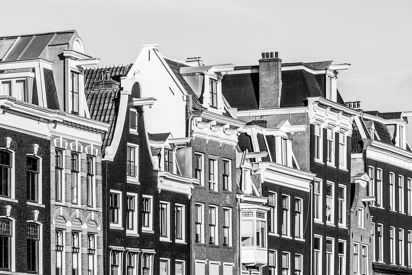 Grachtenpanden aan de Prinsengracht in Amsterdam / zwart-wit van Werner Dieterich