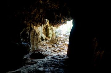 Cave in Vinales, Cuba by Kees van Dun