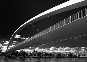 Pont piétonnier à Maastricht.
