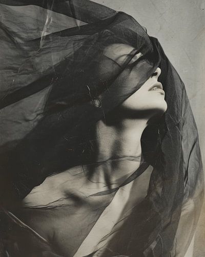 Stijlvol boudoir portret in zwart-wit