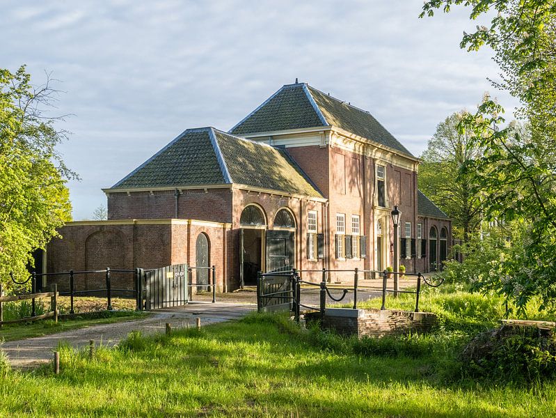 Koetshuis /stoeterij Nijenburg in Heiloo von Ronald Smits