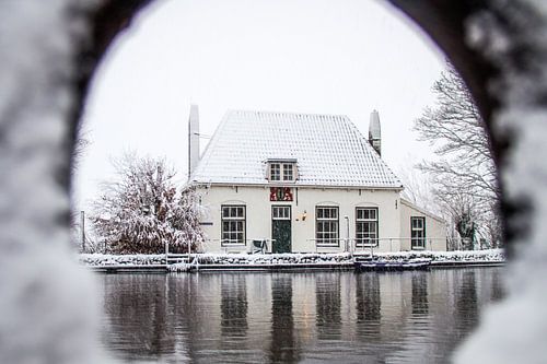 The Veerhuis, Overschie