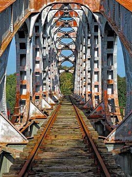 Urbex steel railway bridge