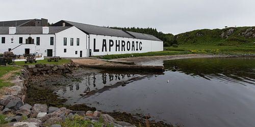 De Laphroaig whisky distilleerderij