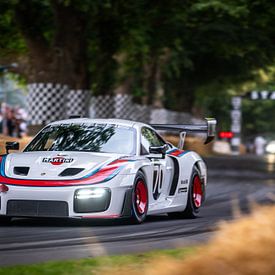 Porsche 935 at Goodwood Festival of Speed by Bob Van der Wolf