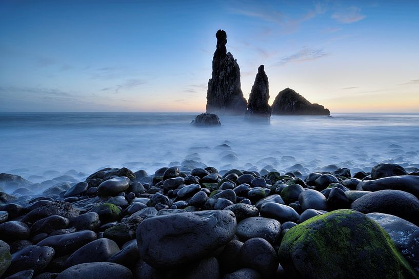 Morgendämmerung in Ribeira da Janeila - Wunderschönes Madeira von Rolf Schnepp