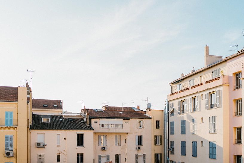 Bunte Wohnungen in Cannes, Südfrankreich von Wianda Bongen