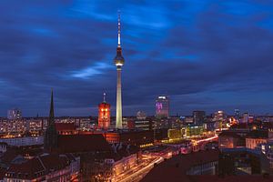 L'heure bleue dans le quartier Saint-Nicolas de Berlin