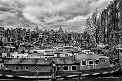Kromme Waal und Waalseilandgracht in Amsterdam.
