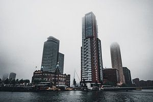 Rotterdam architecture on a misty day, Netherlands sur vedar cvetanovic