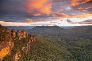Three Sisters à Echo Point à Katoomba, Blue Mountains, Australie.
