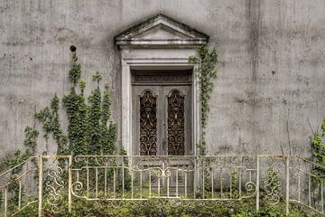 Oude Italiaanse deur van Vivian Teuns